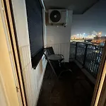 Nearport Apartment *